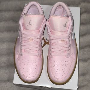 Air Jordan 1 Pink Gum